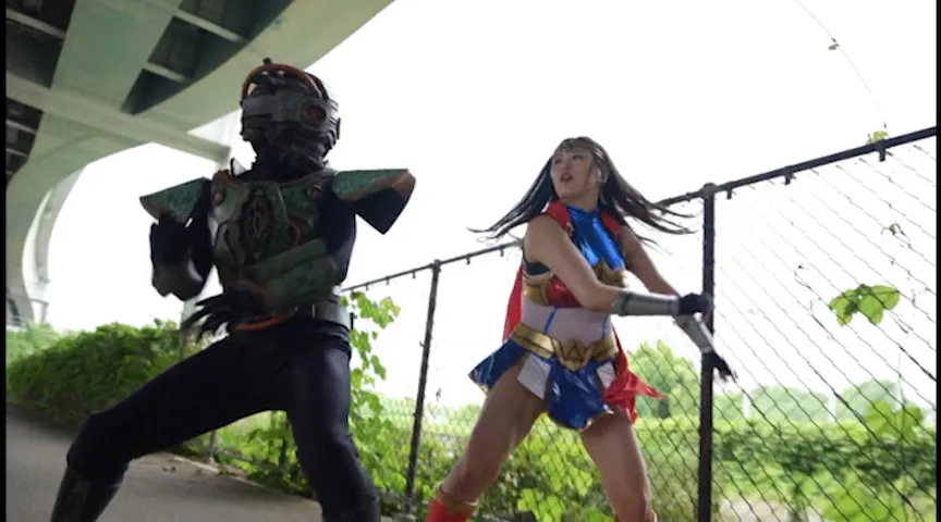 HEROINEアクションピンチ グラマラスレディ