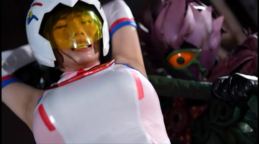 HEROINE SEXYピンチ 超セクシー バードホワイト