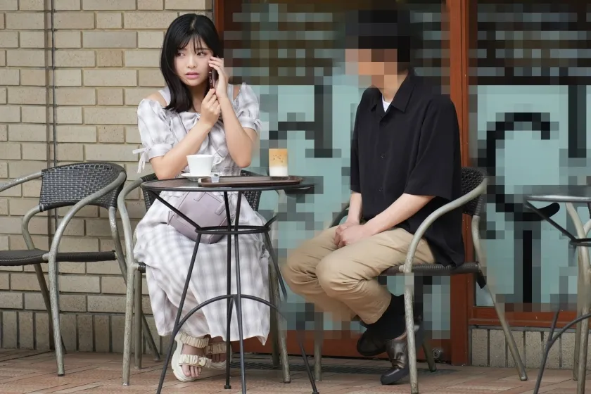 【中出しNTR】元気系地下アイドル デート中に変態おぢに呼び出され即ハメ変態コスでバチボコ種付け