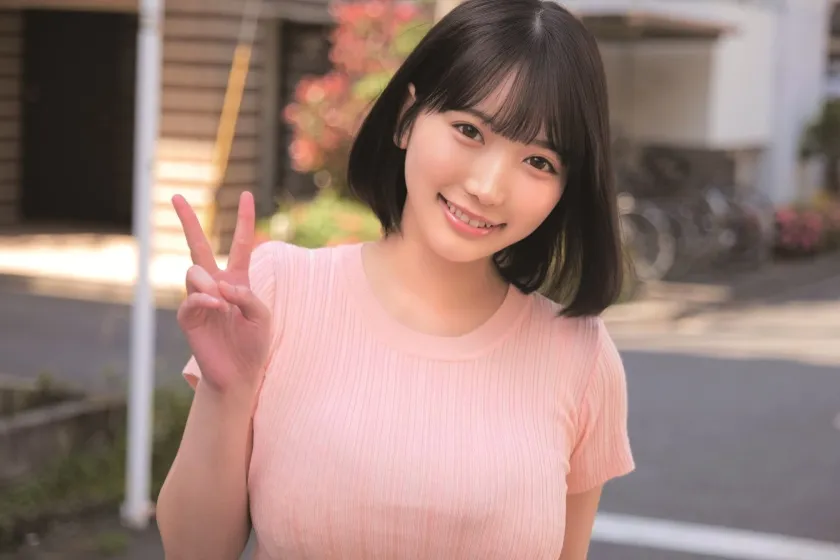 素人女子大生限定！パンティ素股でカチカチち●ぽがアソコに擦れて赤面発情！クロッチは恥ずかし汁まみれ！そのまま生で擦り合わせて、ヌルヌルワレメに結局つるんっと入って生中出し！！ウブなハニカミ娘編 りむ ちはる