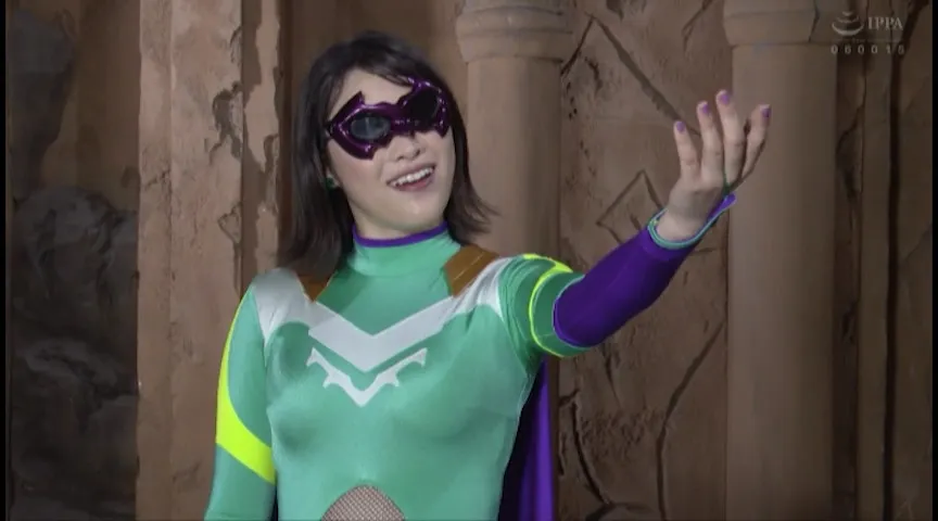 悪の女幹部 ゾラ ヒーロー陥落