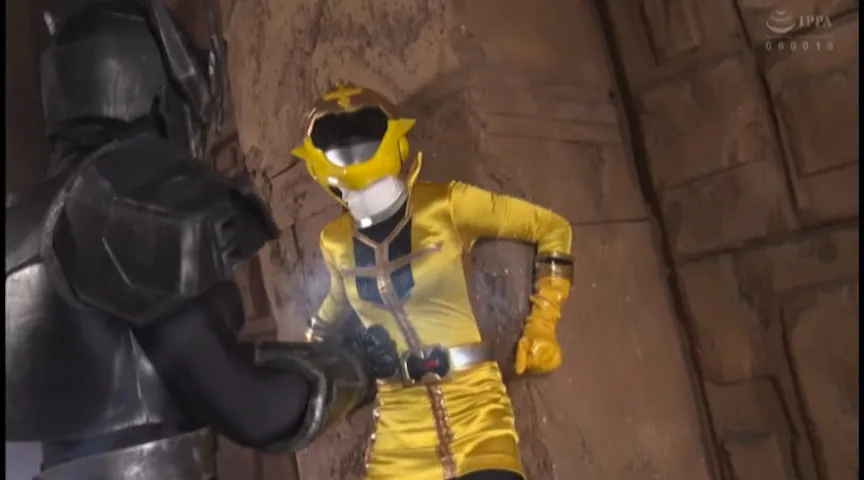 スーパーヒロインレンジャーズ絶体絶命2 ヒロインハンティング狙われた4人の戦隊ヒロイン