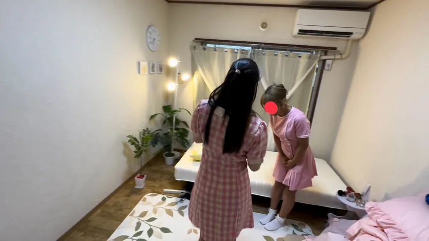 無料モニターでエステに行ったみーなちゃん。 めありちゃんにくすぐり、電気アンマ、外部ポルチオ等で逝かされまくる！