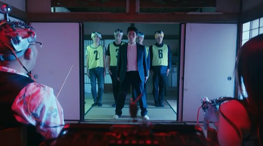 小悪魔ランジェリー 巨乳ブラジャーVS濡れパンティ