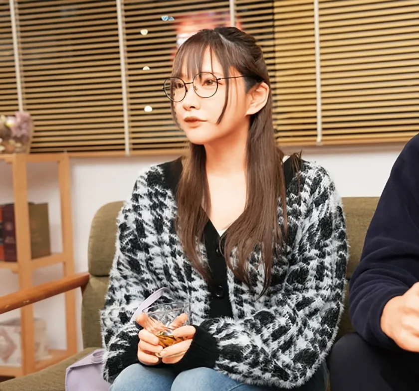 マジックミラーパネル NTR鑑賞with旦那 エロス覚醒…チンポ完堕ち人妻マンコ2 不倫セックスを夫に見られているなんてつゆ知らず…大量潮吹きアクメ＆中出し性交できた奥様4人収録 わか菜ほの 一条みお 玉木くるみ 星乃夏月