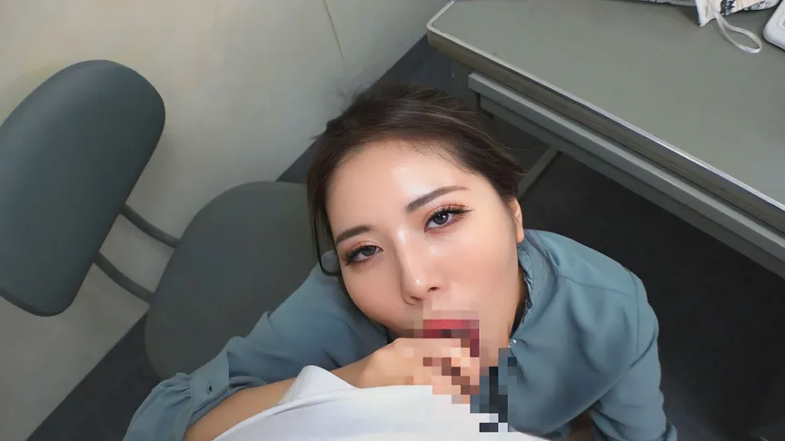 業務中に社内不倫に勤しむ男女のNTR性交集 20名の不倫映像記録