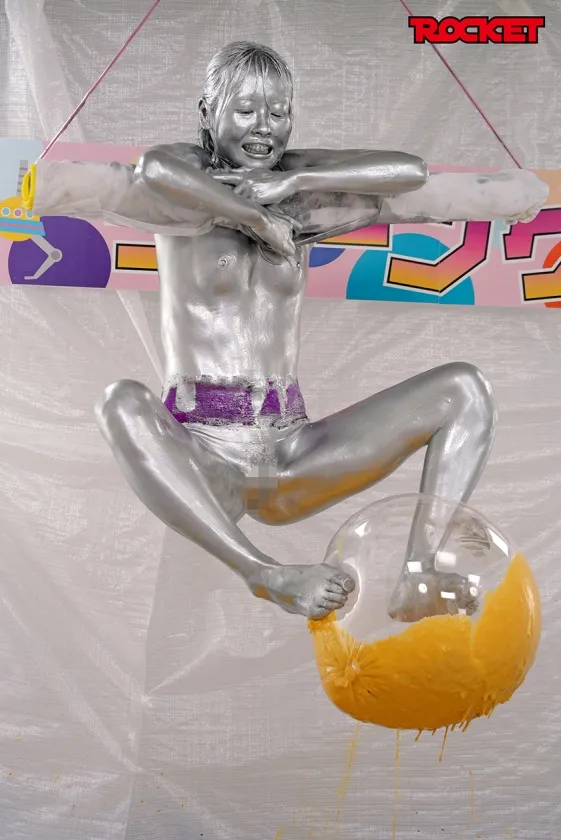 ROCKET18周年記念作品 どろんこプールにドボン！ウェット＆メッシー(WAM)人間クレーンゲーム ～ボディペイントで巨大クレーンゲームのアームになって景品ゲットだぜ！～ 幾野まち 赤城穂波 祈山愛 横山夏希