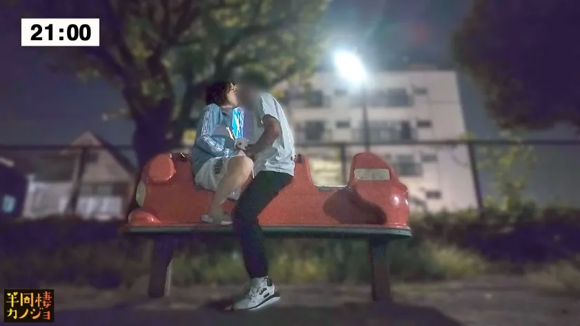 【年下彼女】家でリラックスしてるピチピチ彼女と、部屋着すっぴん姿で貪り合う。僕にしか絶対見せない笑顔、メス顔、イキ顔…。職場でひっかけた年下彼女に最近の流行を教えてもらいながら、夜は乳首ピン勃ちにして好き放題する人生で一番幸せな時間を疑似体験してみませんか？秘密のカップルハメ撮り投稿【半同棲カノジョ】