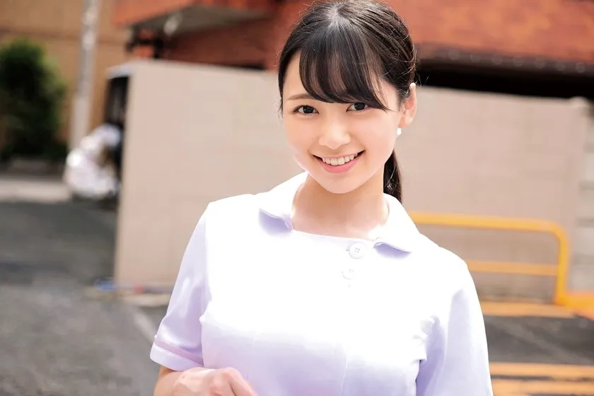 現役ナースが連続射精チャレンジに挑戦！白衣の下に隠された母性たっぷりのマシュマロおっぱいで金玉空っぽになるまで抜きまくり！たくさん喘ぎ感じる姿に赤面発情！そのまま天使のおま○こにも生挿入＆連続中出しSEX！！なのさん ひとみさん