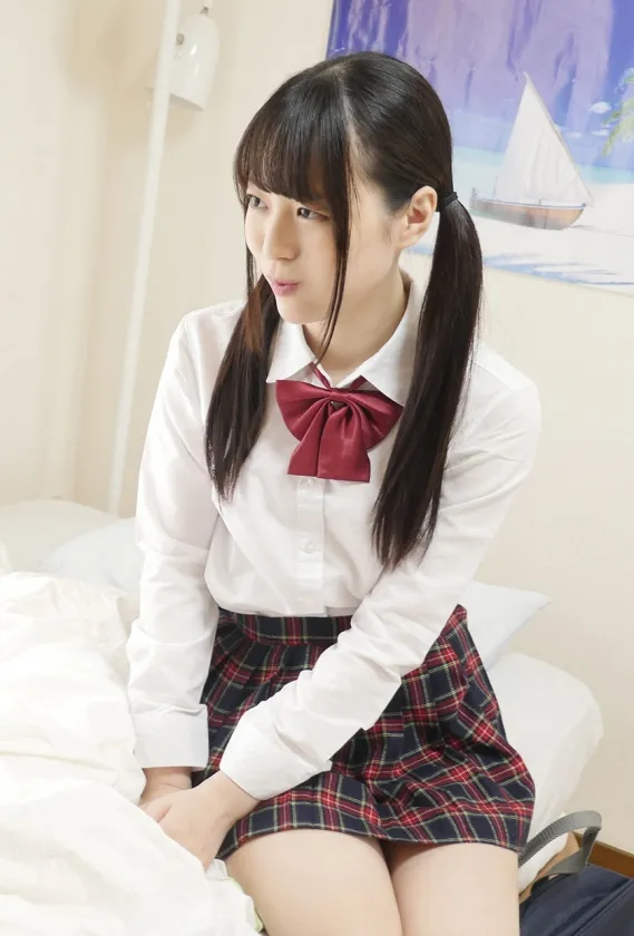 【JK】イタズラしていたら逆に生ハメを求められて、もう発射しそうなのにカニばさみでロックされて逃げられずそのまま中出し！ 上川星空