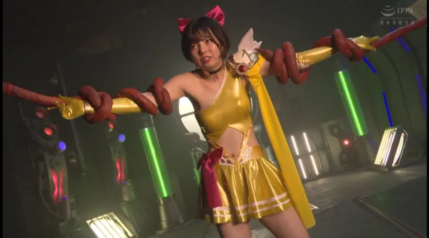 ヒロインピンチラッシュ アミー・レイジャーイエロー・牙翼りん・チアトパーズ