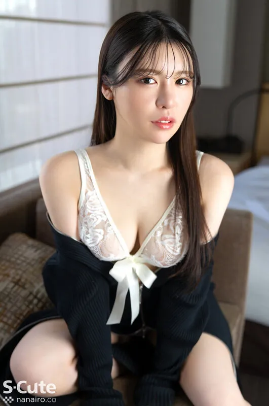 チンコの前では淫らで大胆。箱入り音大生素顔のSEX 黒島玲衣