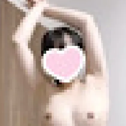 アイドル志望の色白美乳でいやらしい肉感溢れる容姿端麗なJDの全裸TikTok！恥じらいを捨て去りアイドル顔負けの笑顔とキレの良さで踊る裏の顔を記録した黒歴史映像を公開する。