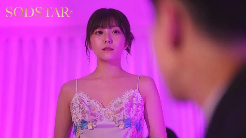 新卒で入った会社の研修がしんどくて息抜きにピンサロ行ったらめちゃ怖いOJT女上司と遭遇「副業バラされたくなければ…」とカマかけたら見事本番OK 以来会社でも自宅でも生ハメしまくり最高にハッピー 青空ひかり