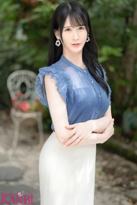 初妻 上品な印象を持ちながら、男の匂いに興奮するスケベ妻。 みゆ 33歳