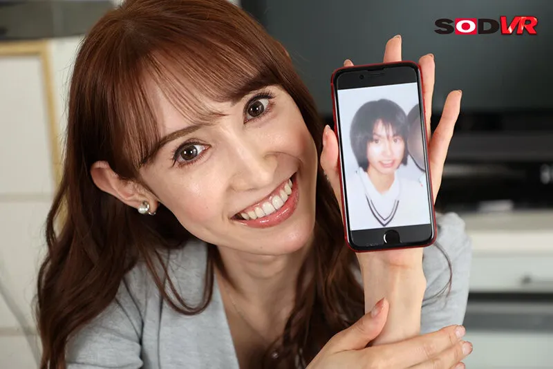 【VR】学生時代の大親友（男）が久しぶりに会ったら絶世の美女に！？男の気持ち良いツボを心得ていて超絶テク（キス、手コキ、フェラ）でボクをイカセまくる！あまりの快感に元々男ということも忘れて濃密セックスに没頭！ ななせゆめ