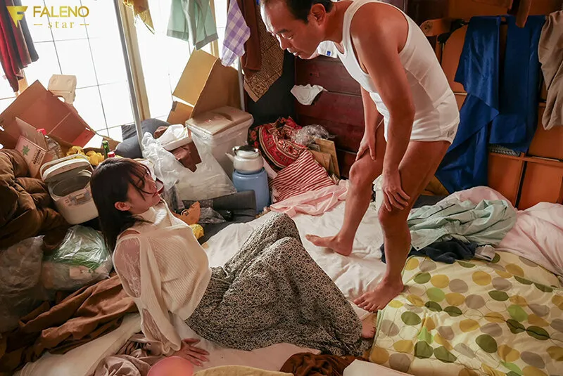 隣のゴミ部屋キモオッサンに軟禁され絶倫チ○ポで犯され続けた私 神木蘭