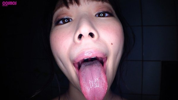 【美波こづえ】「若いコのおちんちんをしゃぶりたい！」旦那より年下のチンコを下品な舌使いで嬉しそうに味わうフェラチオ大好きむっつりどすけべ妻こづえさん