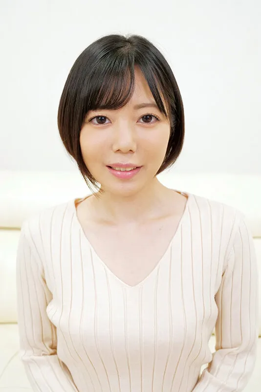 【朝海凪咲】素人お嬢さん！悩める男子のチ○ポを優しく洗ってあげてもらえませんか？初めて至近距離でじっくり見るギンギンチ○ポに発情！中出しセックスさせてくれました！ なぎさちゃん