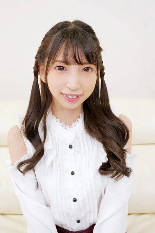 【冬愛ことね】素人お嬢さん！悩める男子のチ○ポを優しく洗ってあげてもらえませんか？初めて至近距離でじっくり見るギンギンチ○ポに発情！中出しセックスさせてくれました！ ことねちゃん