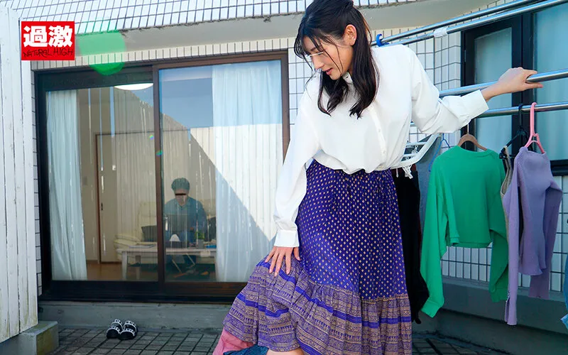 【杏奈】【ショタおね】親戚のエロガキにスカートもぐりクンニされ夫がいる至近距離でイってしまった叔母さんは挿入も拒めない6 失禁イキSP 色白美ボディ叔母