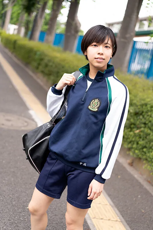 【永野楓果】【水泳部JK中出し】【VR】【発掘素人】「おじさん、私にエッチな SEX を教えてください」見た目ボーイッシュなウブ女子○生の楓ちゃん。お汁を撒き散らしながらおじさんと人生初中出しVR 中川楓