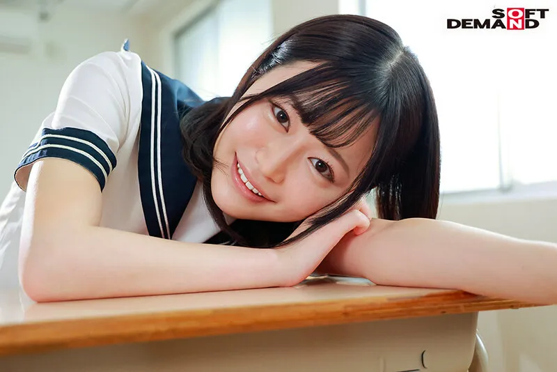 【JK】この爽やかさ、青春一直線！弾ける笑顔のドスケベ美少女 響乃うたAV DEBUT