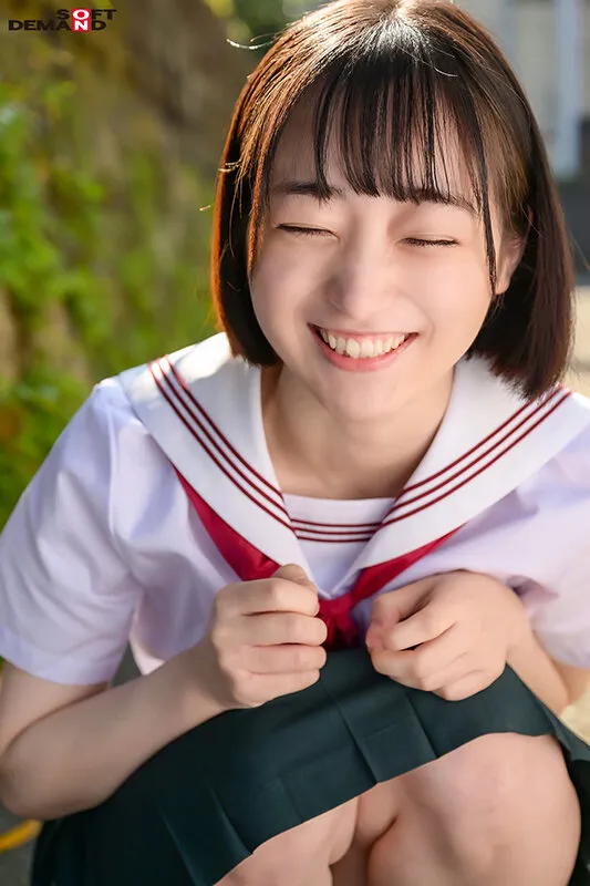 【JK】柔い肌、未熟なカラダ。自分の気持ちを確かめたい 小島みこAV DEBUT