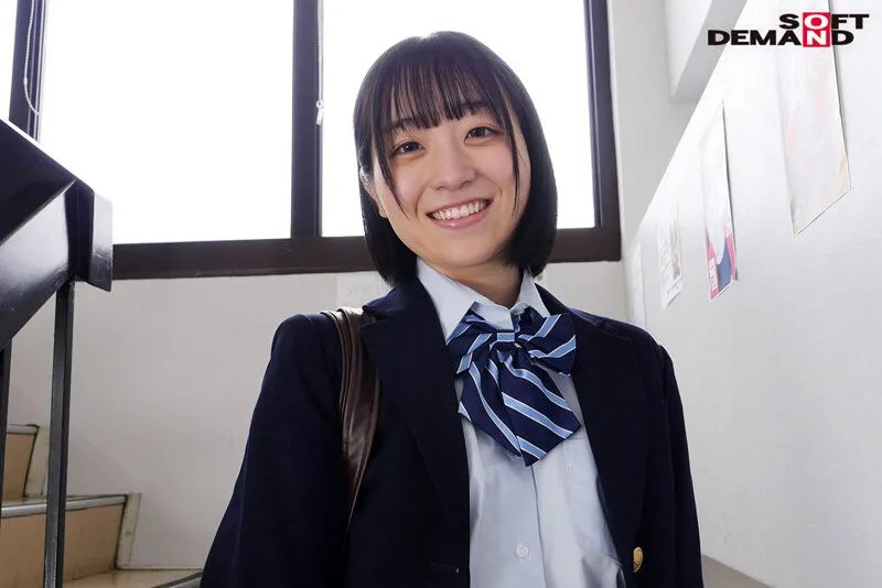 【JK】【完全主観】俺に片思いバレバレなやわふわ系教え子、小島みこにジーーっと見つめられてコソコソ校内セックス！