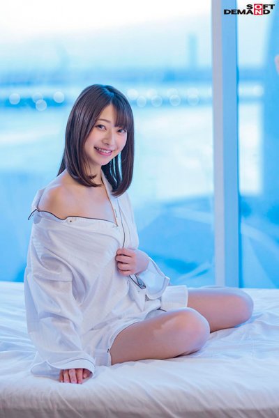 初中出し 会社終わりにホテルで朝までずっとマ●コに精子入れっぱなし… 中山琴葉