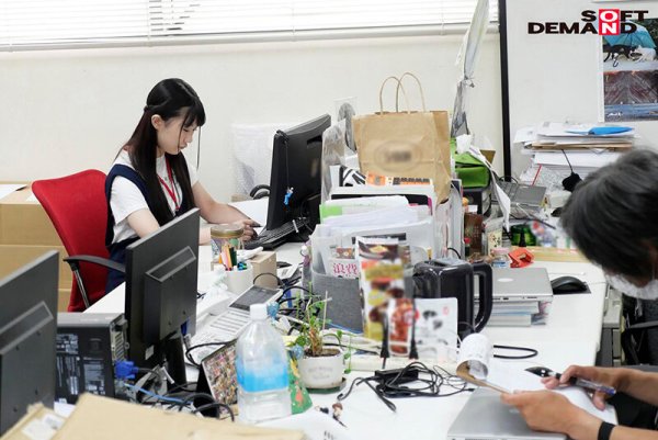 SOD女子社員 弊社一エロい社員、ハケンの田中さんが正社員登用のためにユーザー様のリクエストに応えるご奉仕3本番 高級店仕込みのソープテクニックでAV（＆人生）初中出し！「これで正社員になれたらいいな」 田中あかり