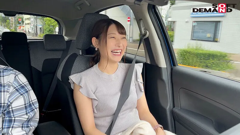 突然、中山琴葉に「有給休暇」を与えたら会社では見た事ないキュンな素顔が撮れちゃいました…！恋人気分でめっちゃハメまくり濃厚連続中出し温泉6射精（※社外秘）