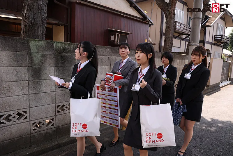 【河野美咲 溝口理花 高山美希 松尾奈々美 木村美月】2023年の年始め企画 お正月からユーザー様のお宅にハーレム訪問 えちえち宴会ゲームでドンチャン騒ぎのSOD女子社員ご自宅派遣型新年会