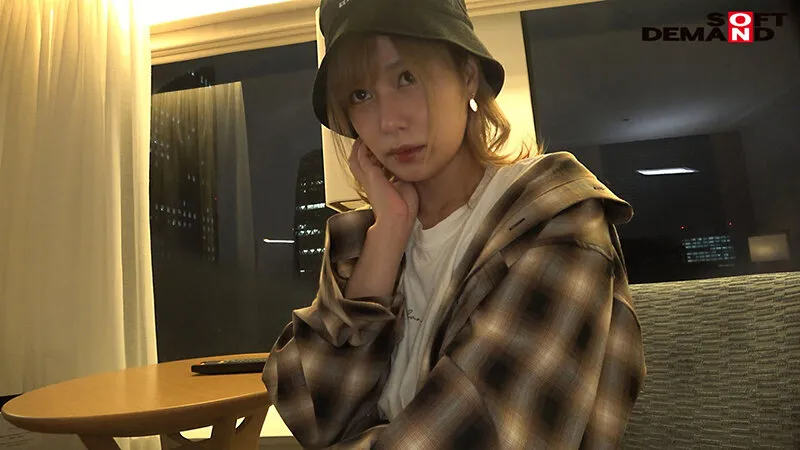 【紺野ひかる】2段階NTR 1，弱みを握った男に彼女とのハメ撮りを献上させる。 2，その後、断れない彼女を無茶苦茶ハメる。