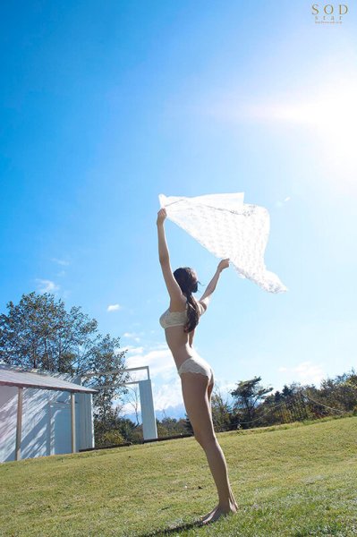 3時間前まで丸の内OLやってました 多香良 AV DEBUT