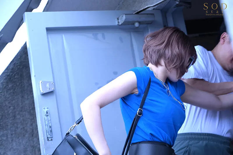 僕を見下した接客態度最悪なムカつく美人アパレル店員を汚部屋監禁！媚薬で好き放題中出し調教 唯井まひろ