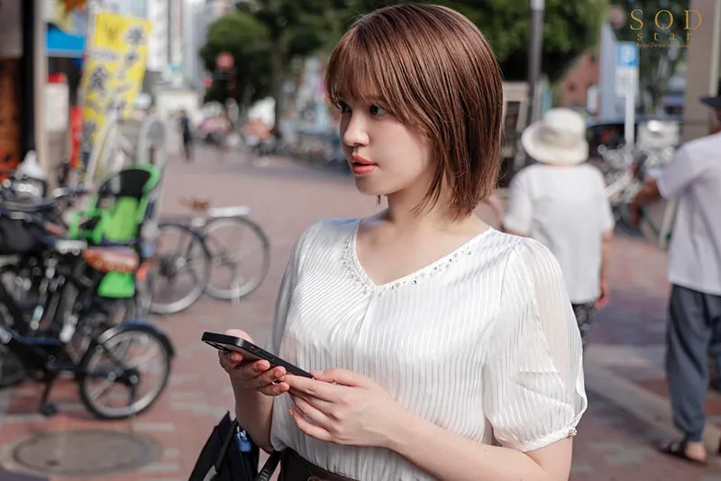 乳首に触れそうな際どいマッサージに焦らされた私はエスカレートするセクハラ快楽に流され何度もイカされました 千鶴えま