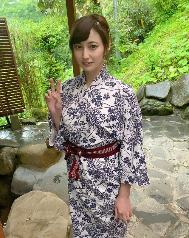 【本田瞳】貞操帯露出 野外性交して自宅でオマンコ拘束された1ヵ月の記録