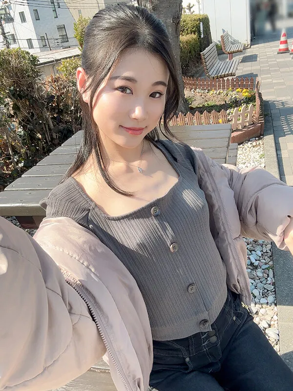 【夏花】ノーブラ乳首ぽっち散歩 人混みの中で視線を感じて乳首びんびん