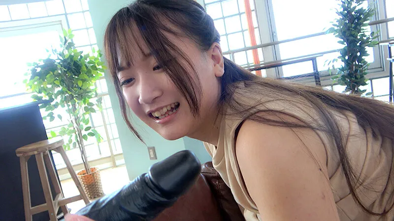 【菊池まや 佐々木咲和 白石みき 姫宮すみれ 広瀬結香】白濁愛液ベットリ！！ 素人娘が初めての黒ディルドオナニー 5