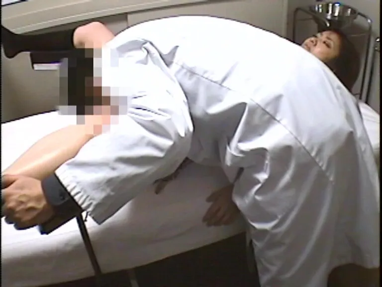 密室人妻 レイプのいけにえ