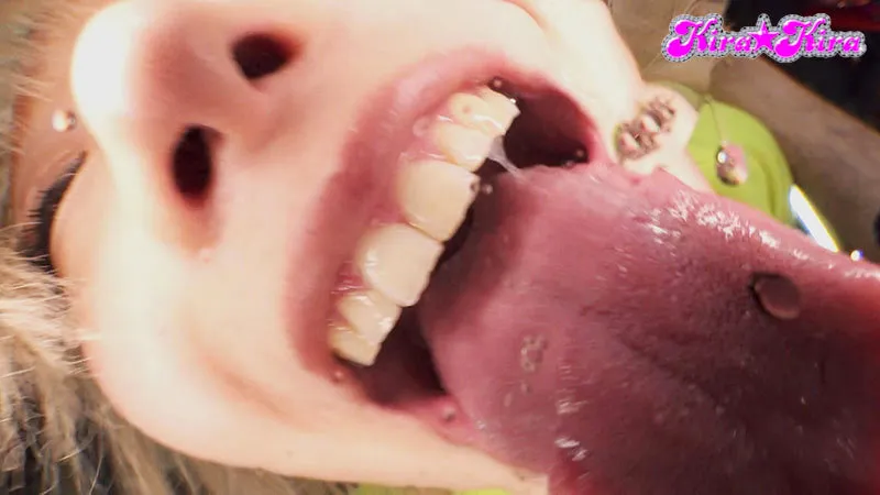 【乙アリス＆深田結梨】Wイカれたマ○コ 史上最ビッチな潮・尿・よだれダダ漏れスプラッシュフレンズ！！