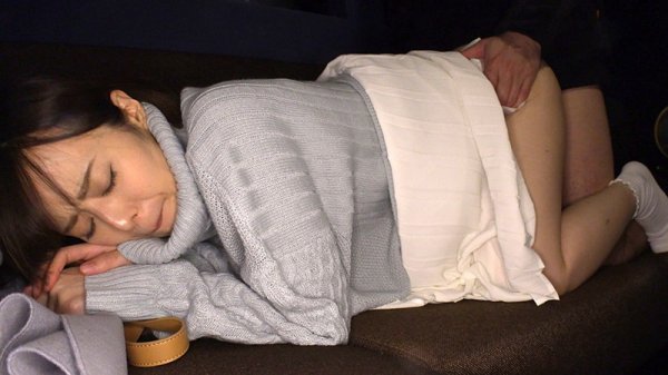 セフレちゃん ルナ 会えば絶対ヤラせてくれる女 月乃ルナ