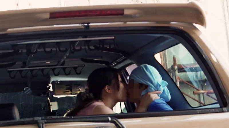 【Iカップ】巨乳を目の前にすると男は無力だ！ 素人チムコテイスティング 逆ナンパ連れ込み痴女 夕季ちとせ