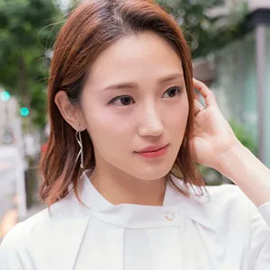 【白花こう】こう【Cカップ人妻不倫NTRナンパ中出しハメ撮り流出】