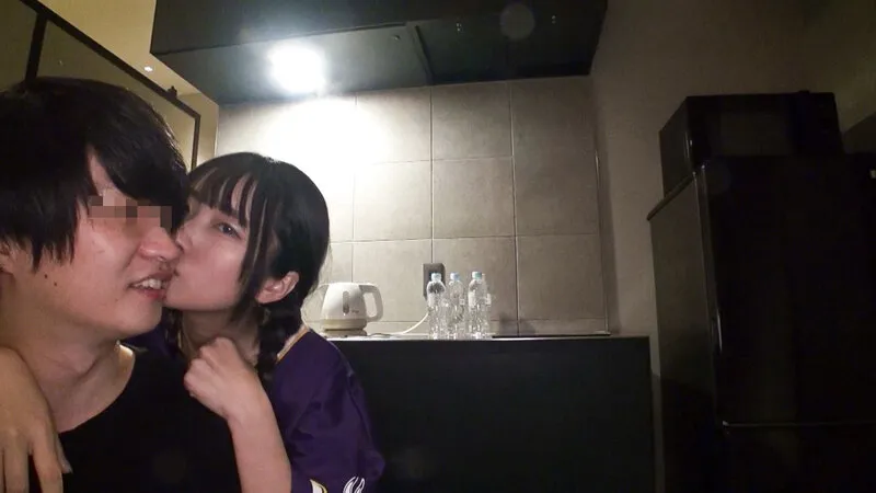 【日泉舞香】紹介します。僕の体にずーとむしゃぶりつく最近できたチュパフレです。