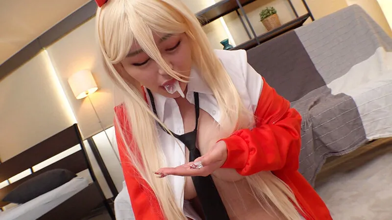 【唯奈みつき】【チェンソーマン パワー（巨乳）】【力】ちゃんコスプレにテンションMAX巨乳レイヤーみつきちゃん。二人っきりの撮影会で中出しSEX強要してみた！「みつきちゃん、悪魔はねブラもつけなければ、コンドームだってつけないし、避妊なんてしないんだよ！」