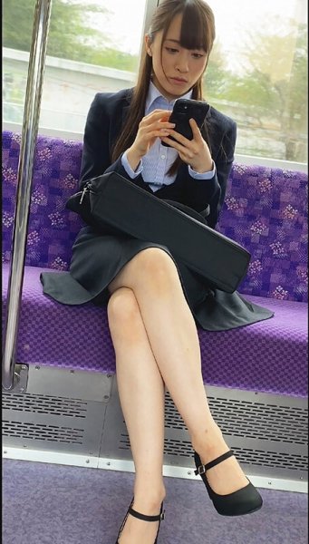 【桐山結羽】スーツ女子ストーキング記録＃02 ◆デザイン事務所◆K.Yちゃん◆神※駅住み