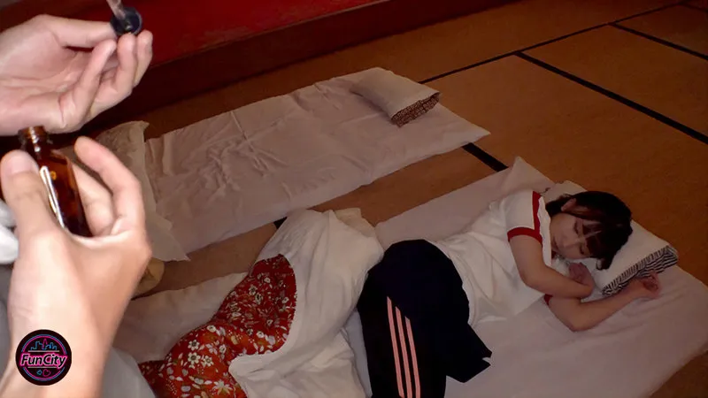 【雪乃える 由良かな NATSUKA】【JK】【超卑劣 追跡視点】キャンプ場で見つけた正義感強そうな女子●生を追跡夜這い睡眠姦ww