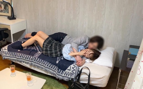 【真白美生】みー【JK盗撮流出】